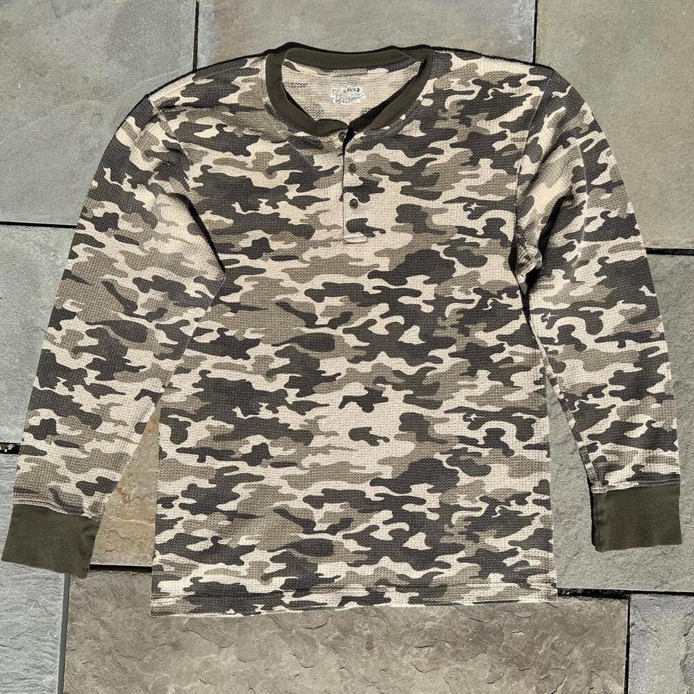 Y2K Tan Camo Waffle Knit Thermal Henley